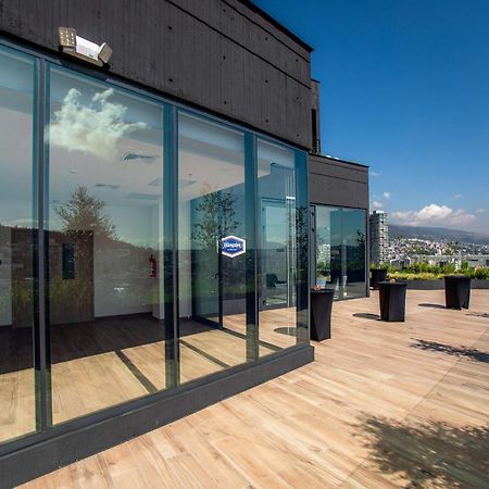 فندق Hampton By Hilton Quito La Carolina Park المظهر الخارجي الصورة