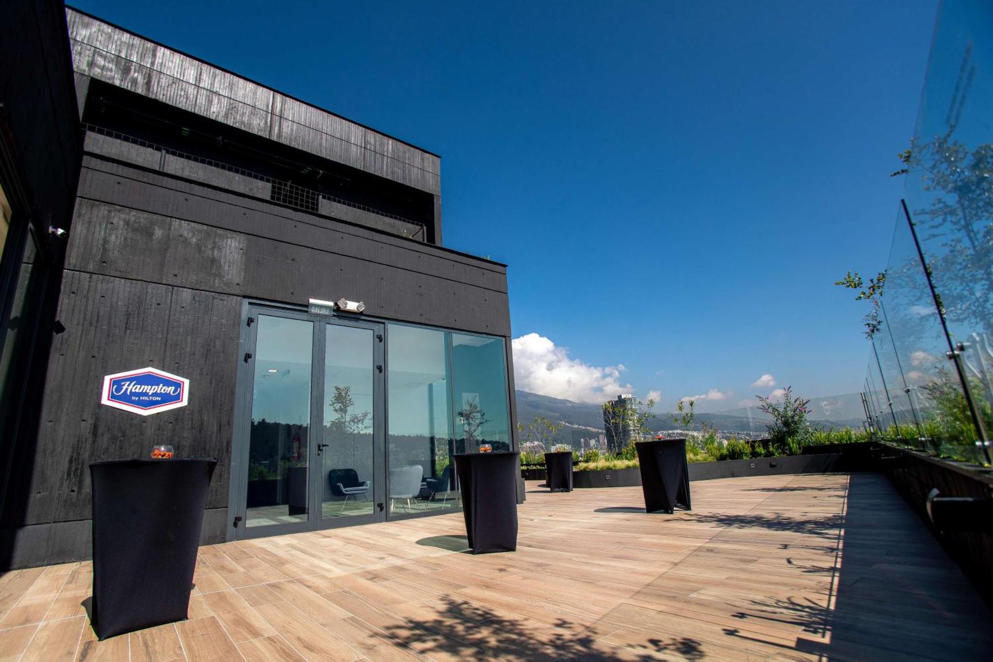 فندق Hampton By Hilton Quito La Carolina Park المظهر الخارجي الصورة