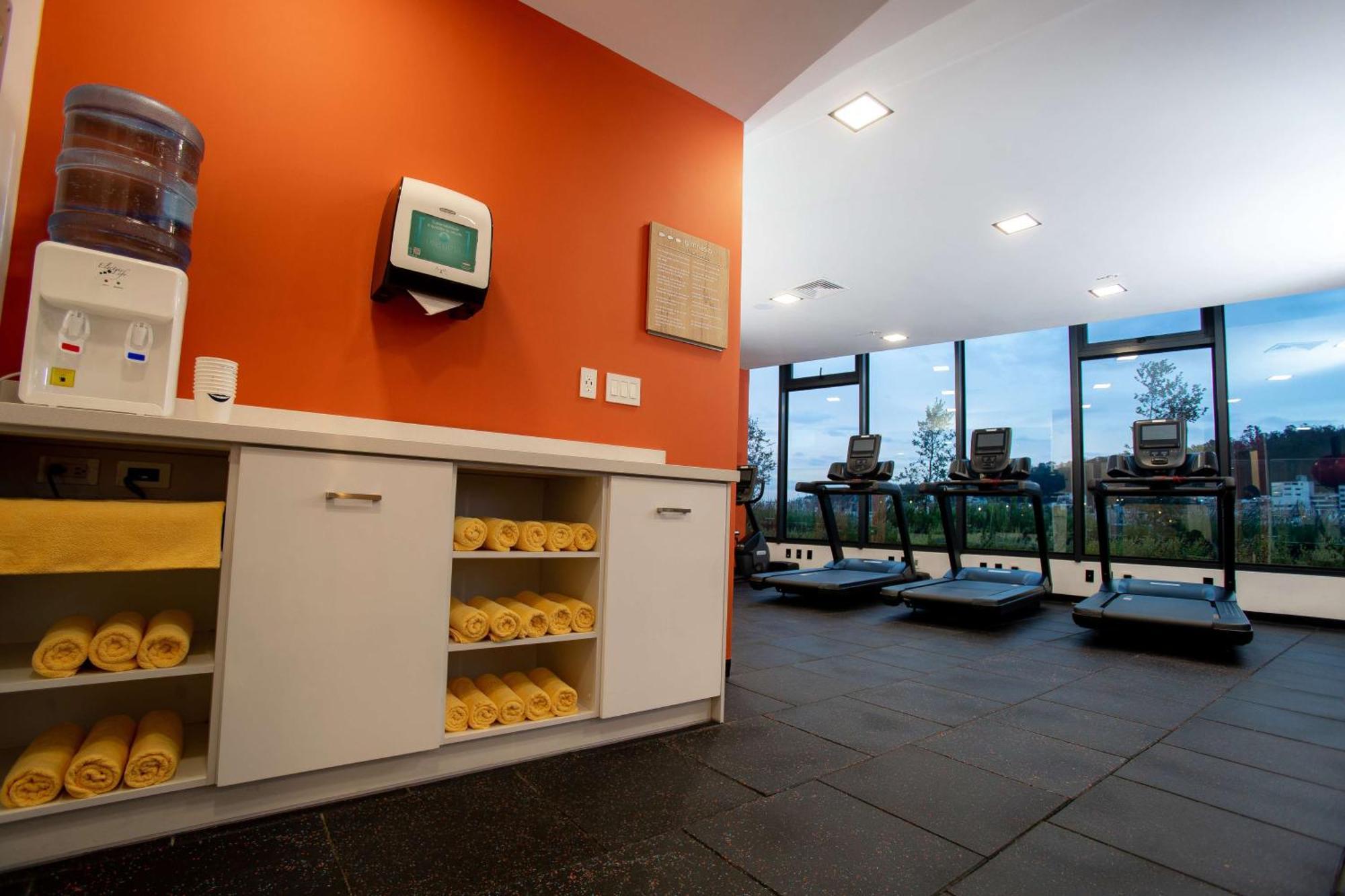 فندق Hampton By Hilton Quito La Carolina Park المظهر الخارجي الصورة