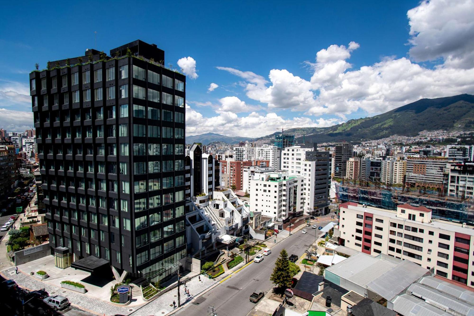 فندق Hampton By Hilton Quito La Carolina Park المظهر الخارجي الصورة
